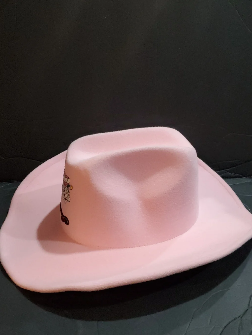 Ed Hardy‎ pink love kills slowly inscripted crystal studded western cowboy hat